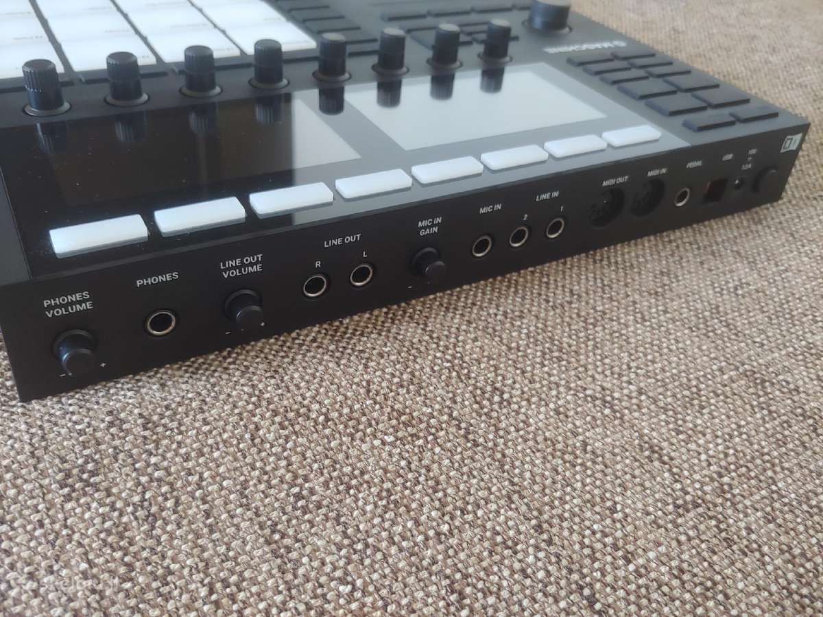 Native Instruments Maschine Mk3 - nuotraukos Nr. 2
