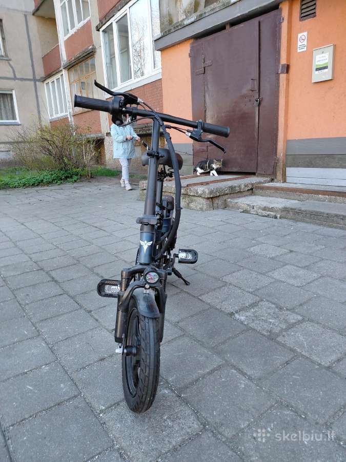 Parduodami mažai naudoti elektriniai dviračiai - nuotraukos Nr. 4