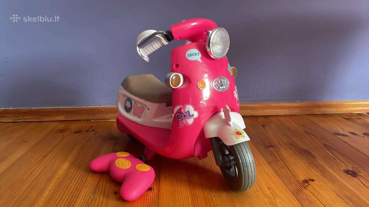 Baby Born motoroleris su pulteliu