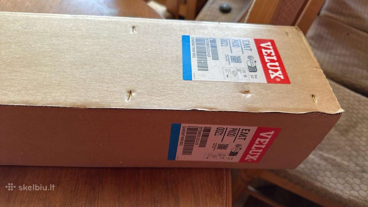 Velux Emt Pk00 0021 Mediniai montavimo tašai 2vnt.