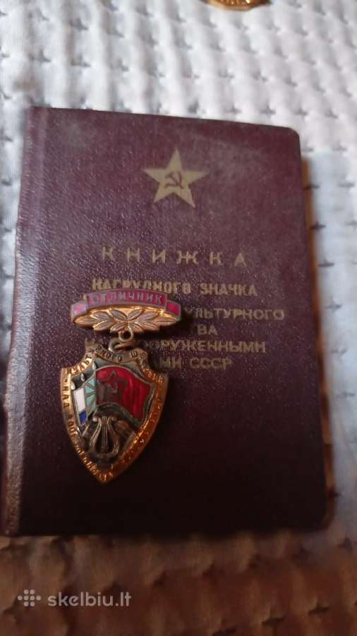Valote , tvarkote namus ? Nupirksiu senienas