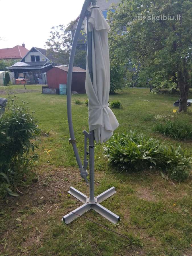 Išskleidžiamas sodo sketis.