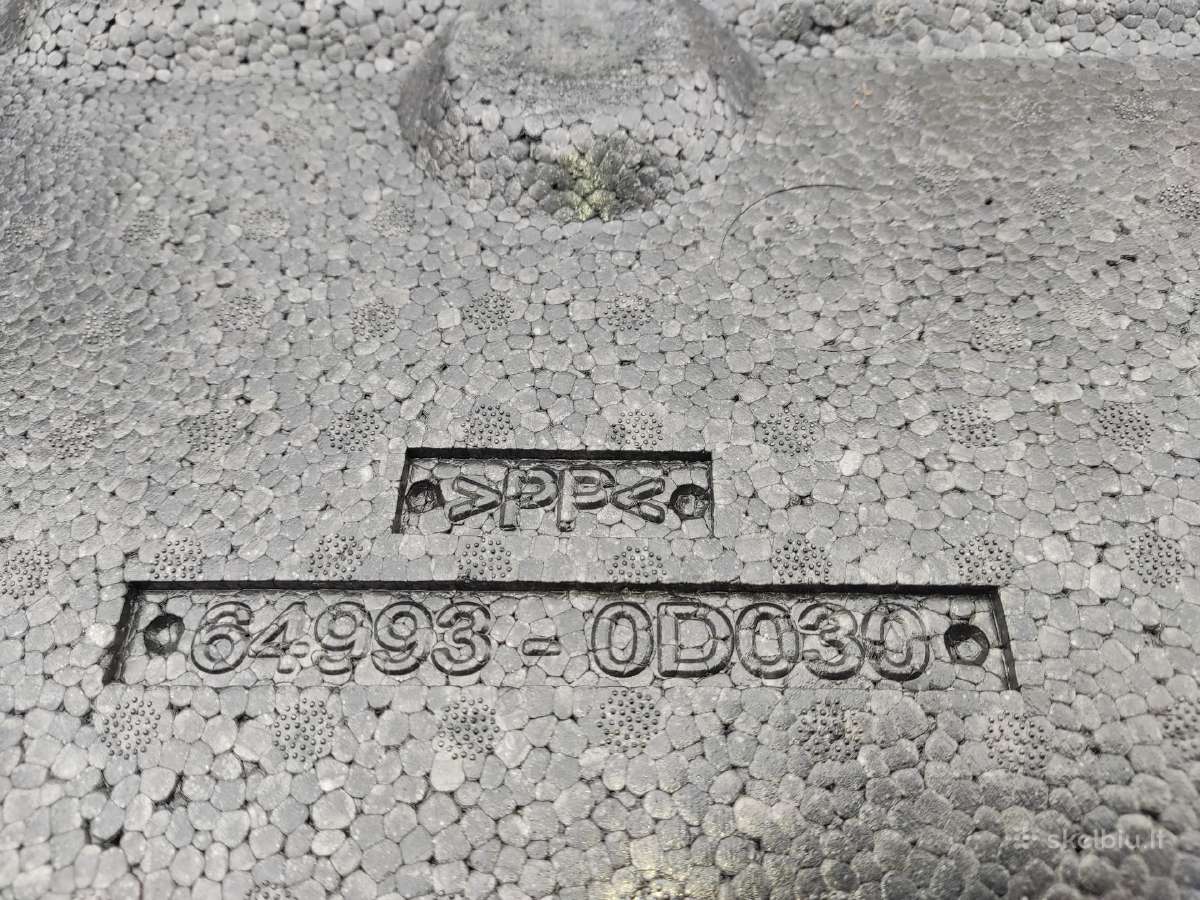 Yaris III Bagažinės putoplasto įdėklas įrankiams. - nuotraukos Nr. 4