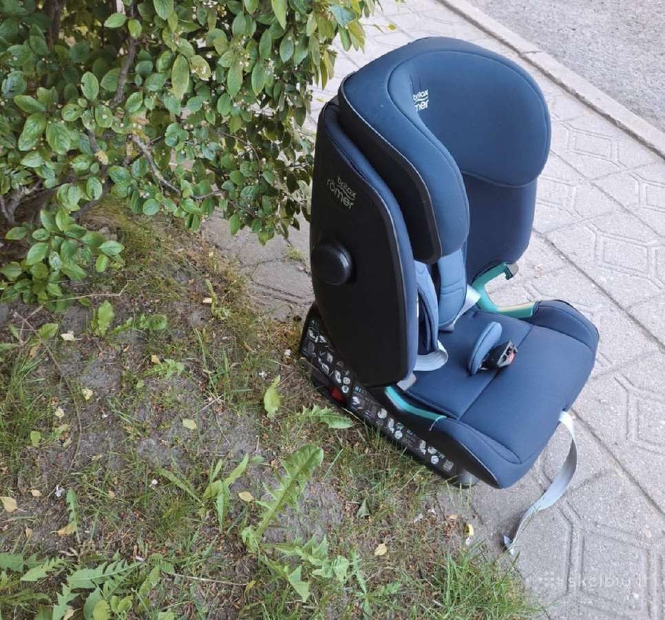 Britax romer advansafix 9-36 kg