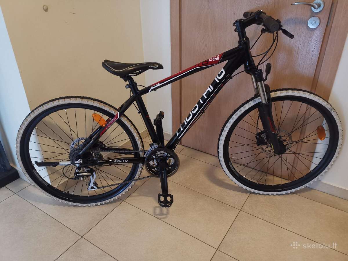 MTB Mustang (aliuminis,hidrauliniai stabdžiai)