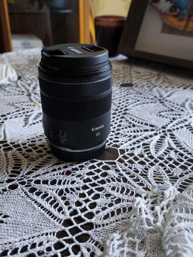 Canon objektyvas Rf 85mm F2 Macro Is Stm