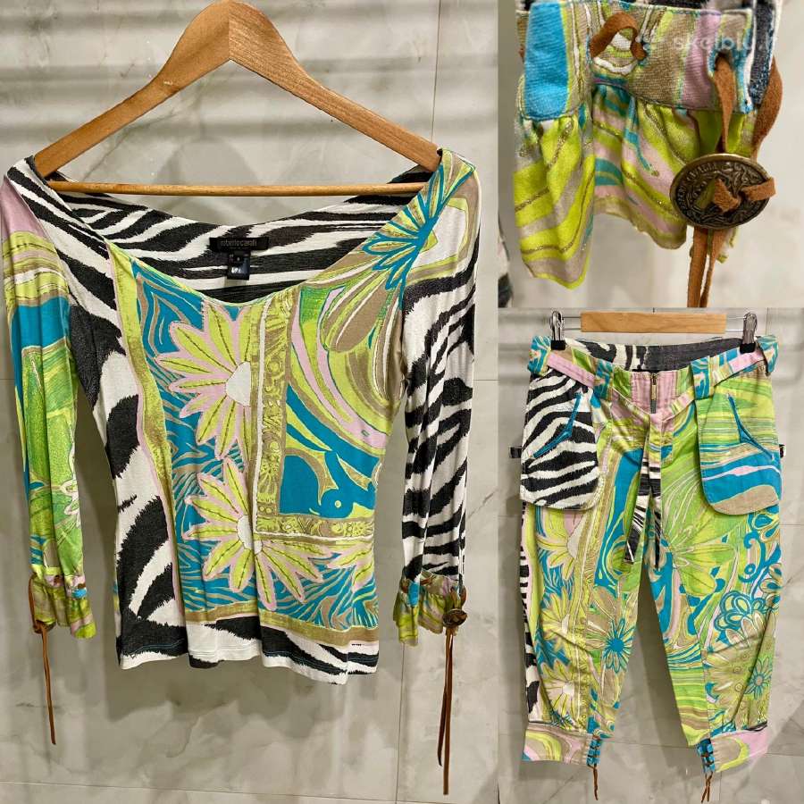 Roberto Cavalli kostiumas