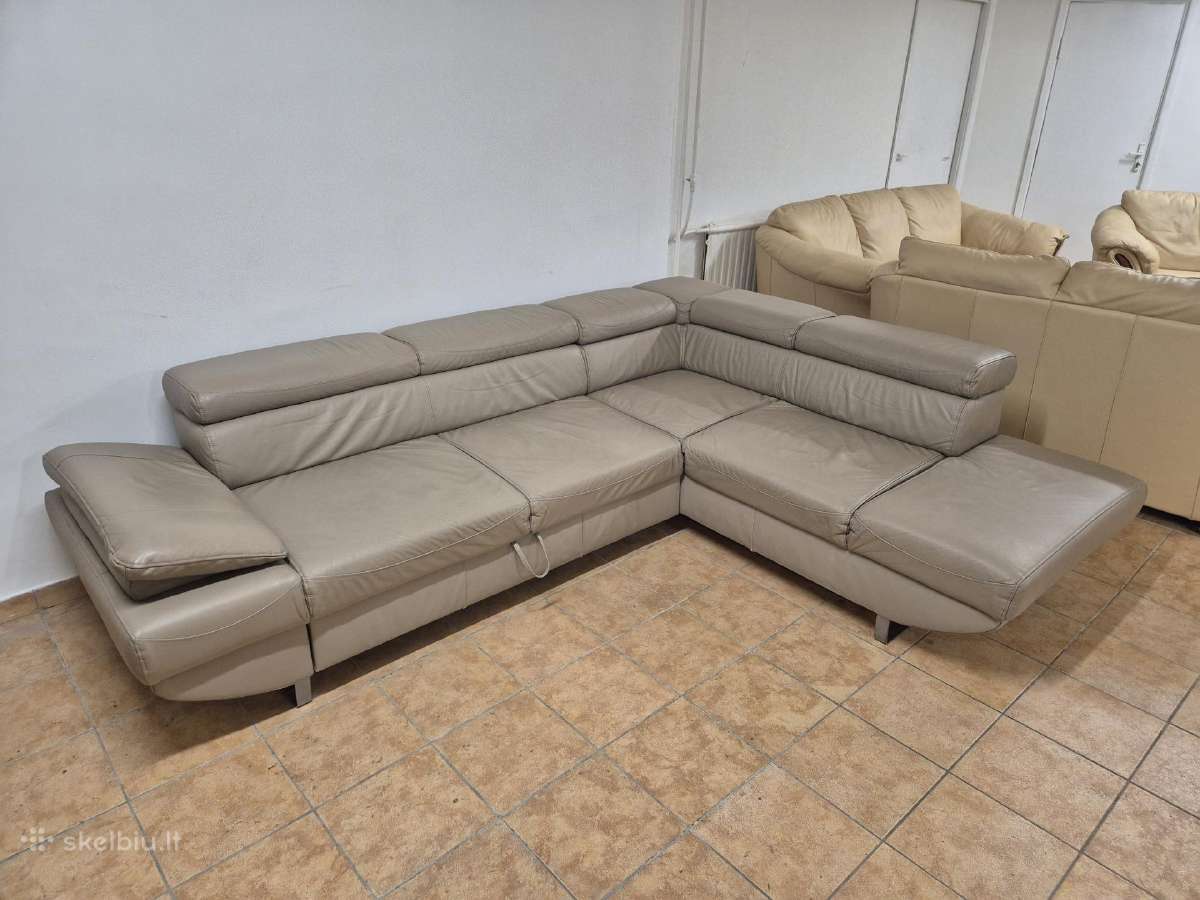 Vokiškas odinis miegamas kampas
