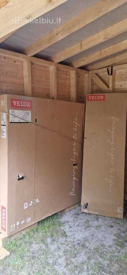 Parduodamas ,Velux, stoglangis
