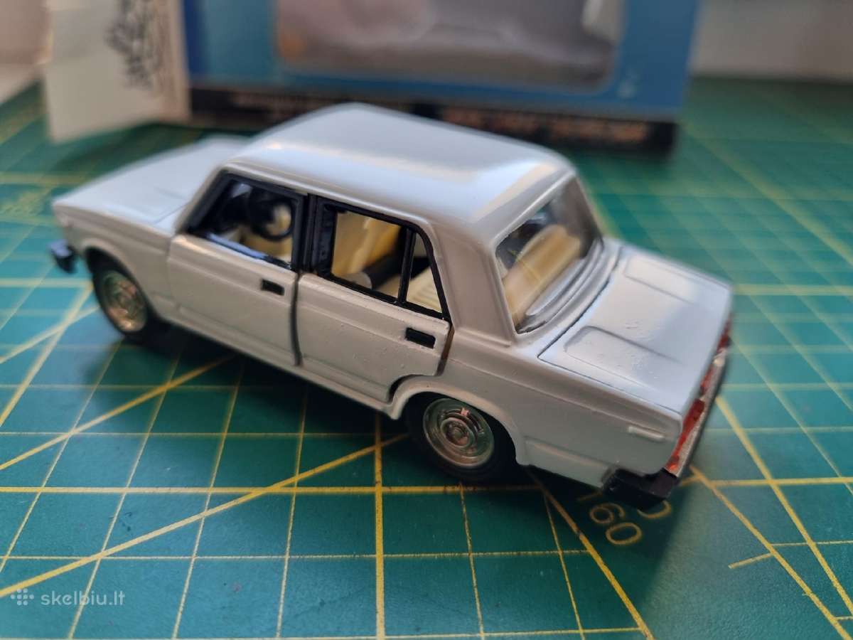 Ussr 1/43 Lada 2105 A39 - nuotraukos Nr. 2