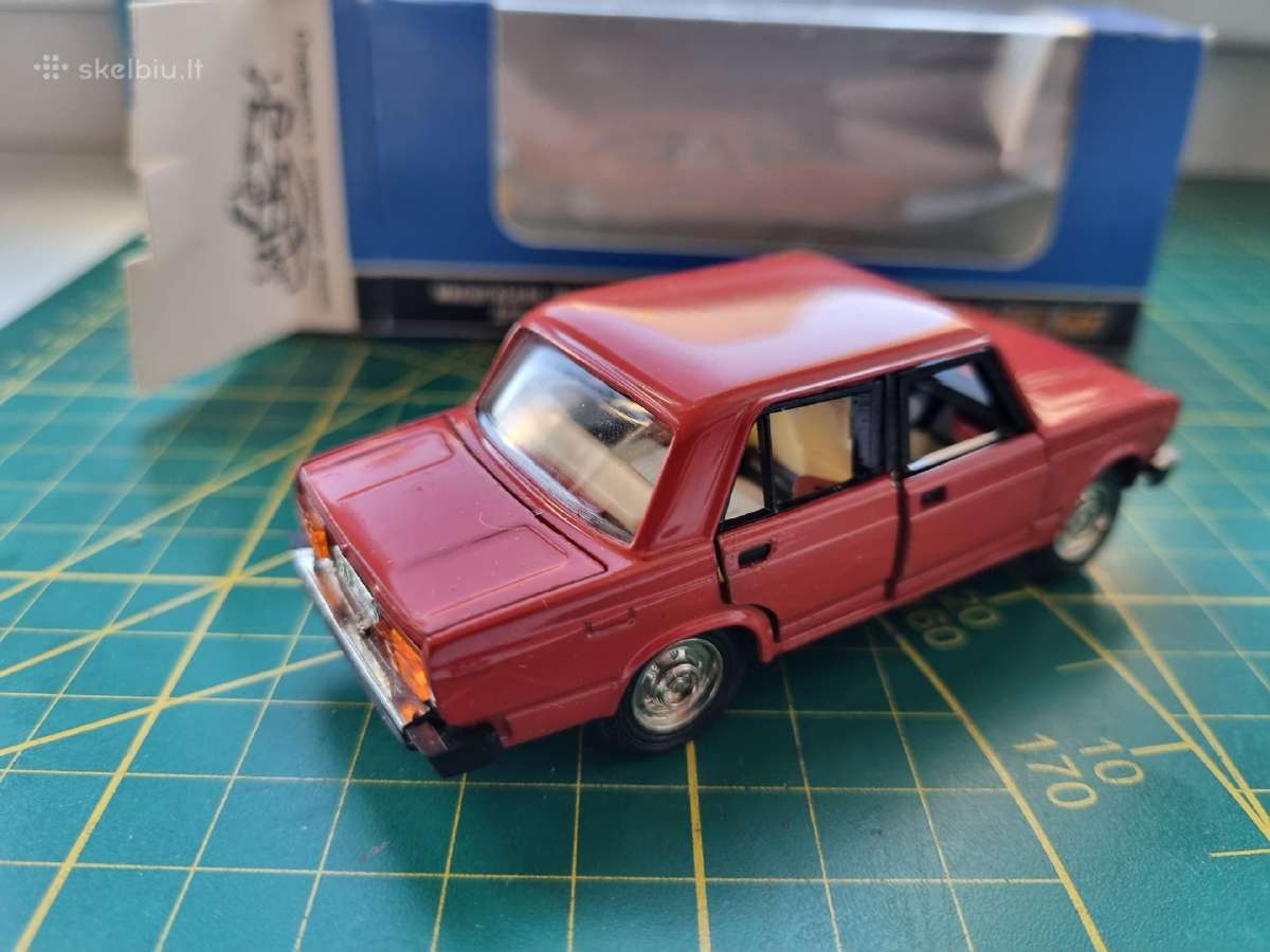 Ussr 1/43 Lada 2105 A39 - nuotraukos Nr. 10
