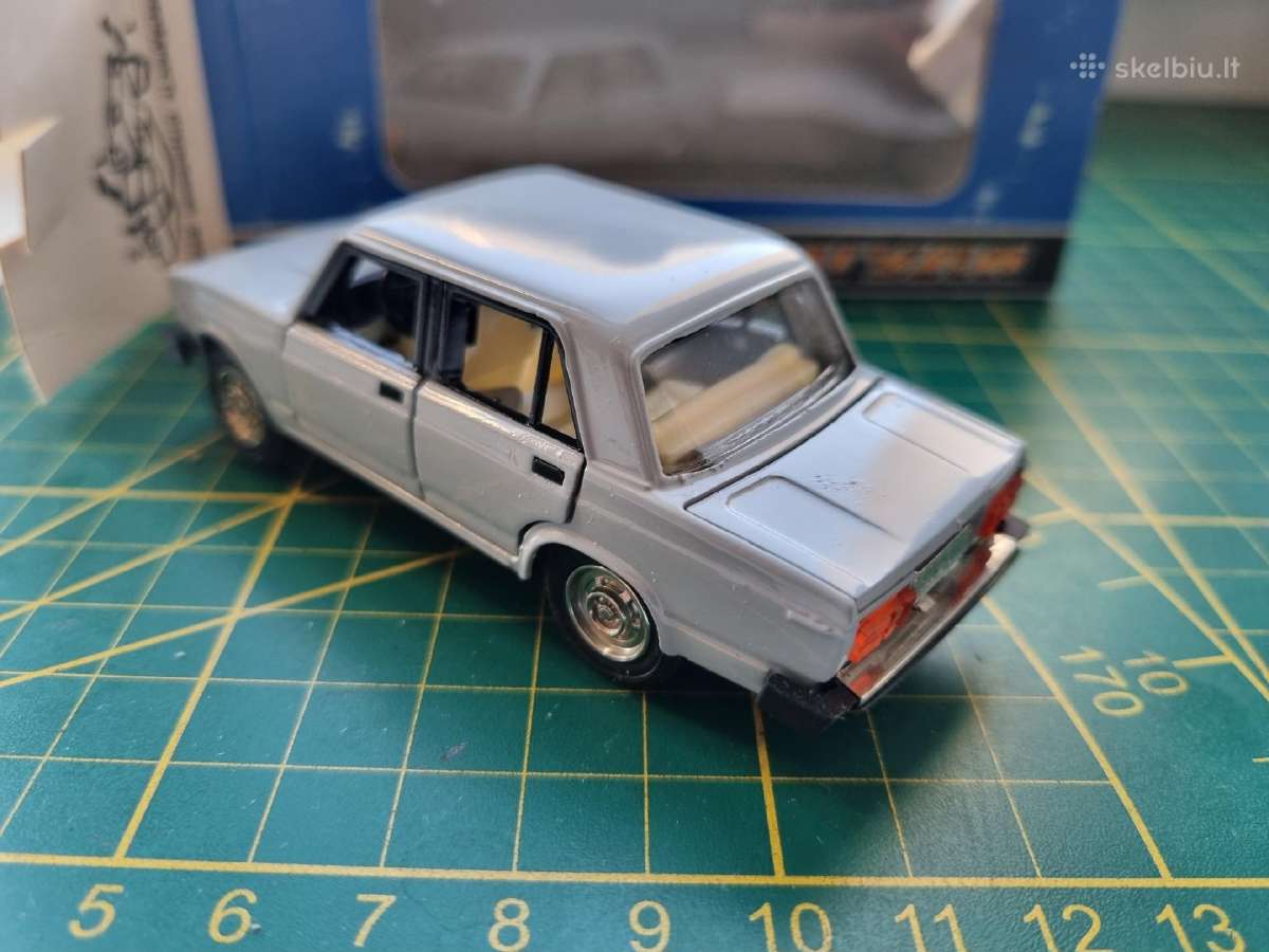 Ussr 1/43 Lada 2105 A39 - nuotraukos Nr. 16