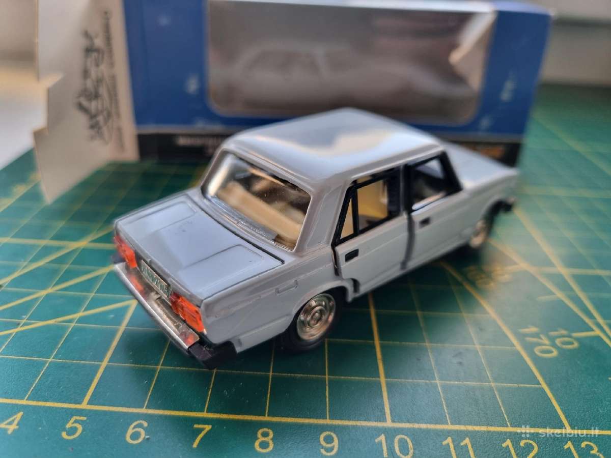 Ussr 1/43 Lada 2105 A39 - nuotraukos Nr. 17