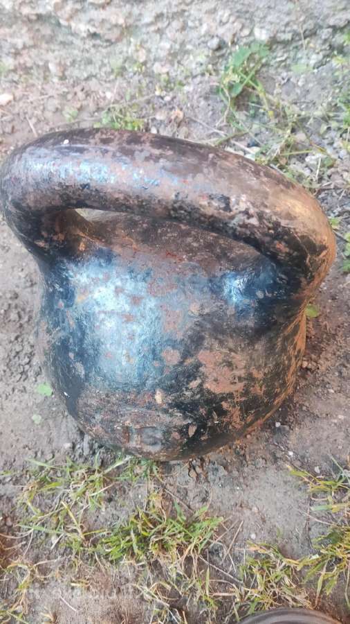 Gira gyria svarmuo hantelis 16kg