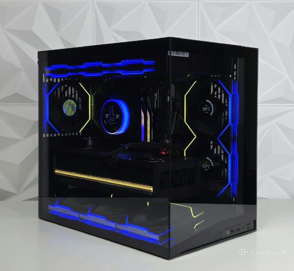 Galingas Kompiuteris Su Rtx 5080 Astral