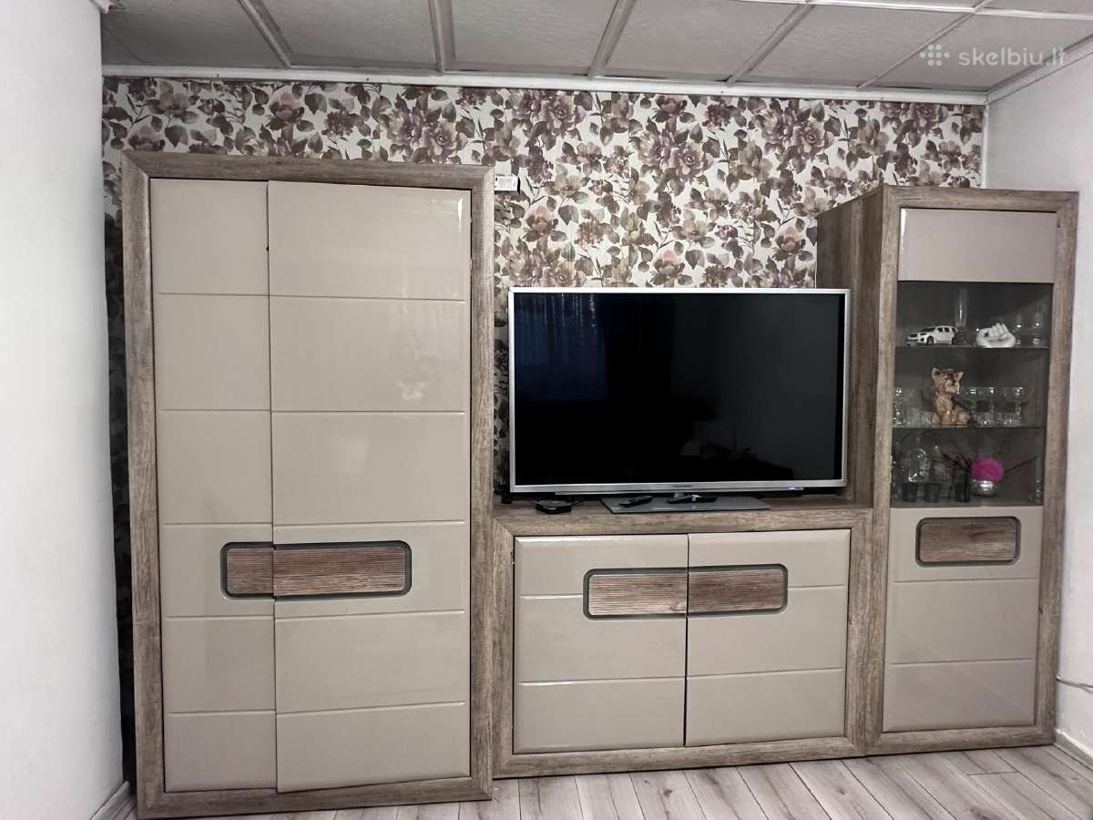 Sekcija 3 dalys