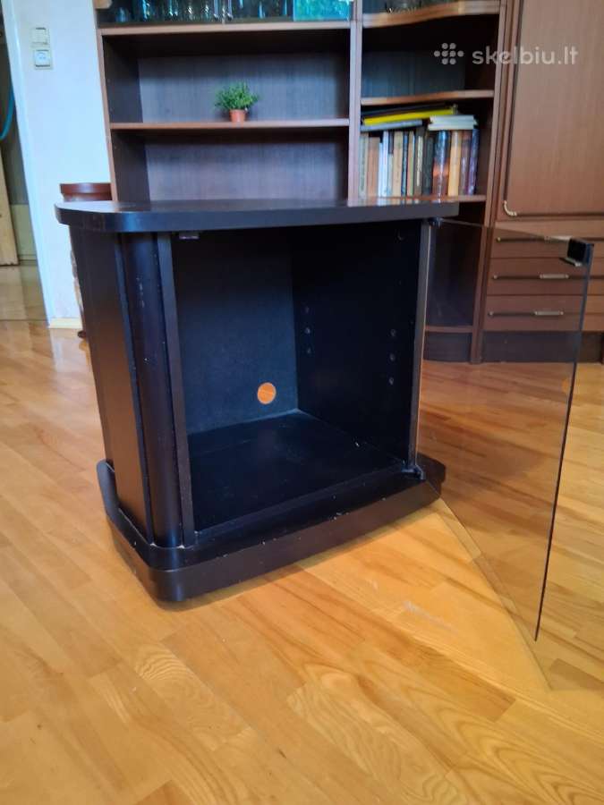 TV staliuką