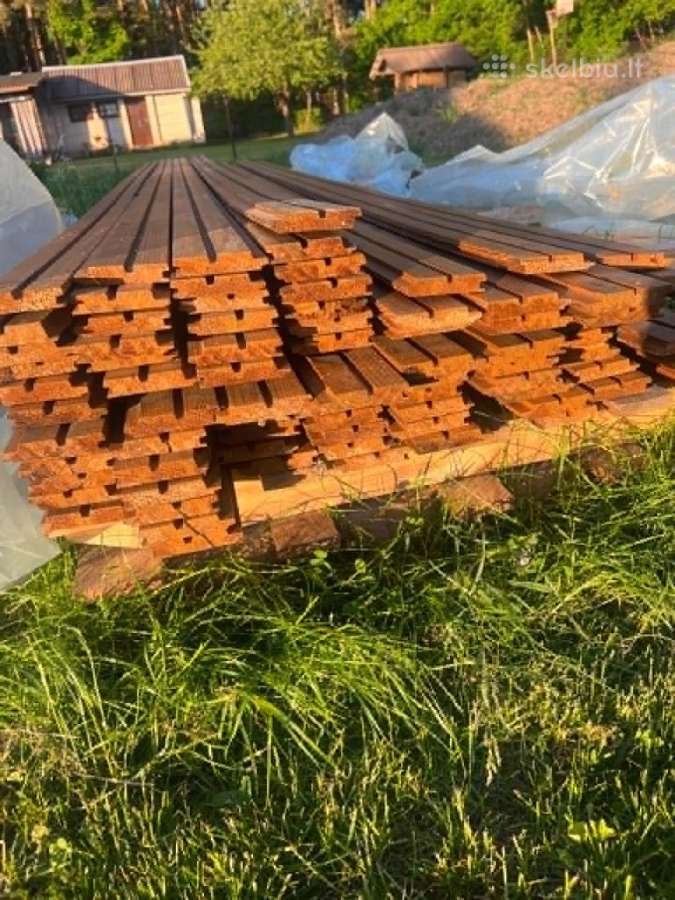 Alyvuota termo mediena lauko apdailai