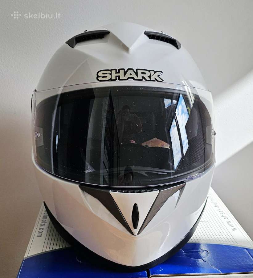 Shark s700 šalmas