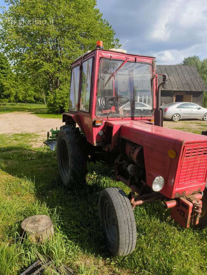 Traktorius T25