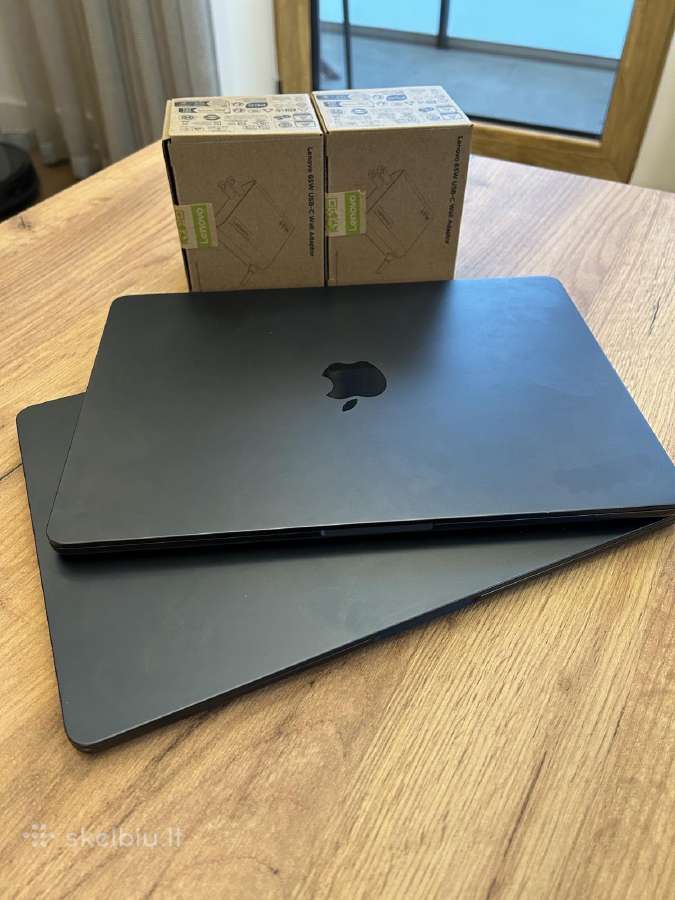 Parduodu MacBook Air M3 13" 2024 8gb 256gb