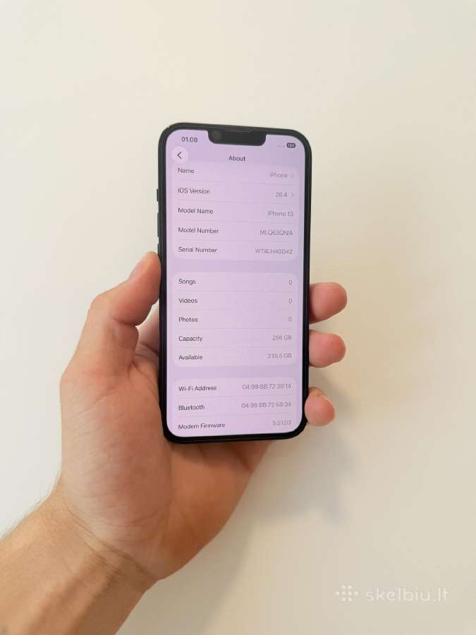 iPhone 13 256