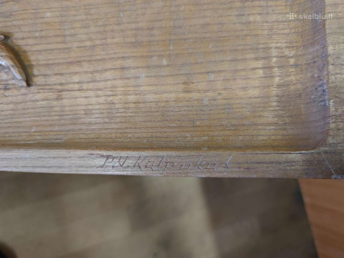 P. V. Kalpoko autorinis medžio bareljefas Vytis - nuotraukos Nr. 5