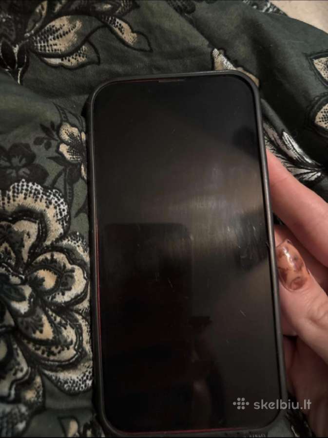 iPhone 13