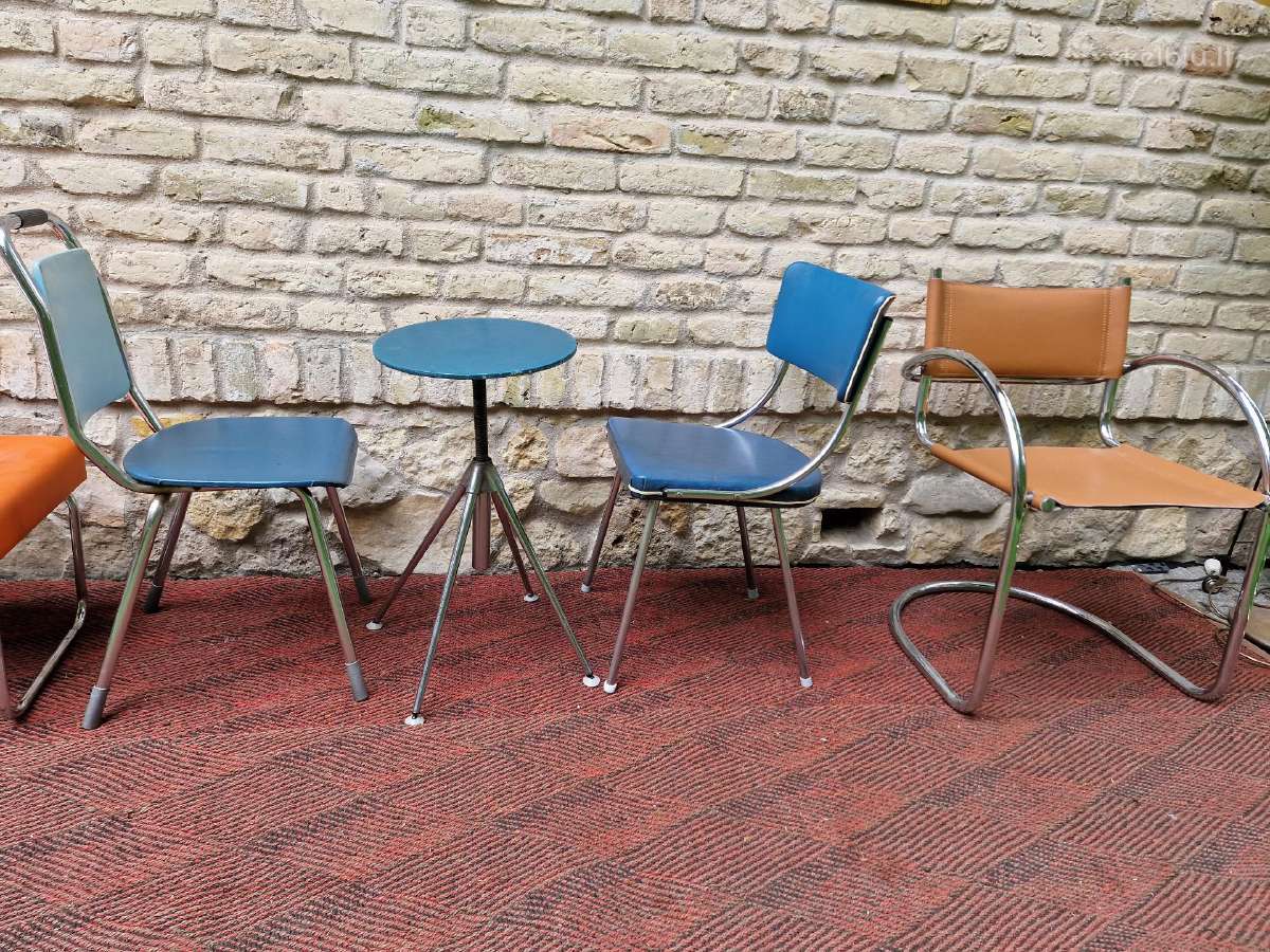 Vintažinės mid century Bauhaus st.kėdės,pufai - nuotraukos Nr. 34