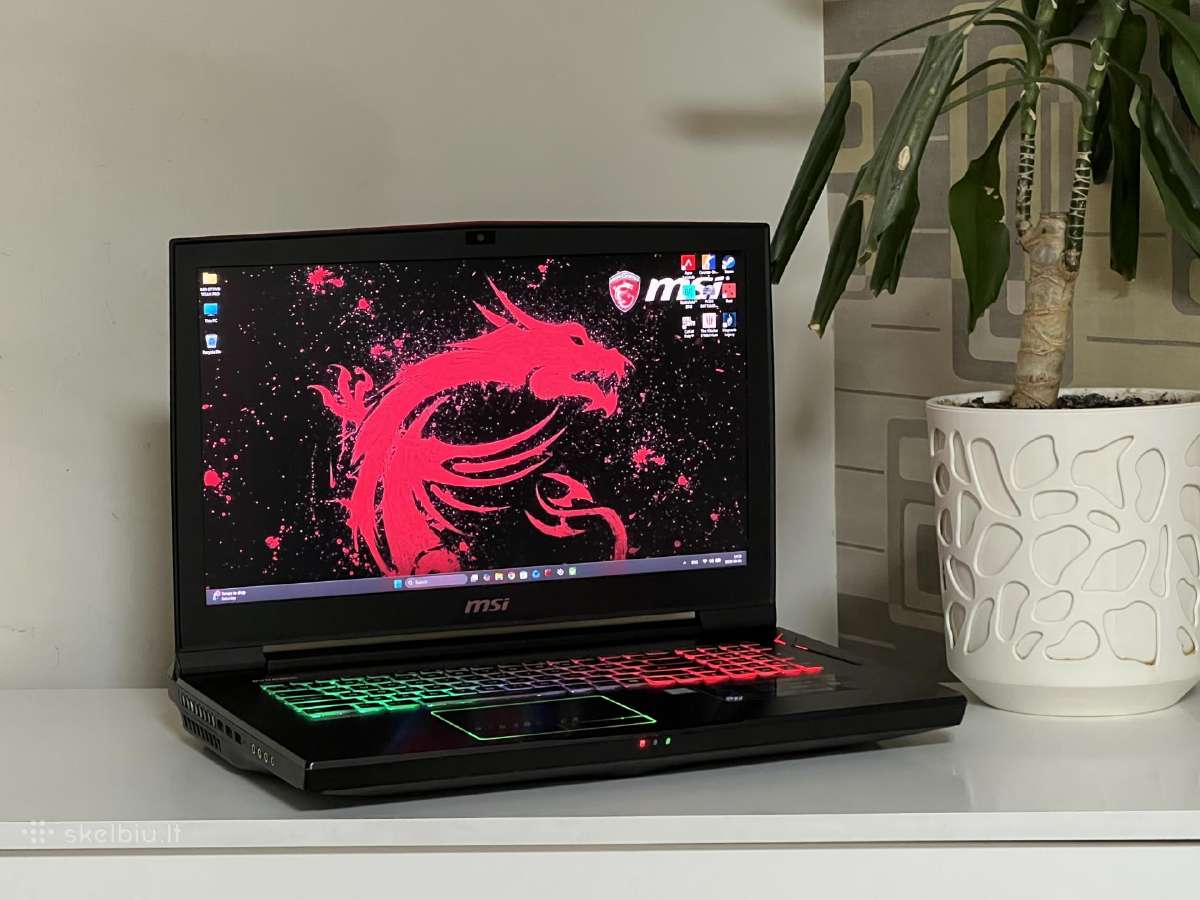 Parduodamas Msi Gt73 Titan su Gtx 1080, 17.3 120hz