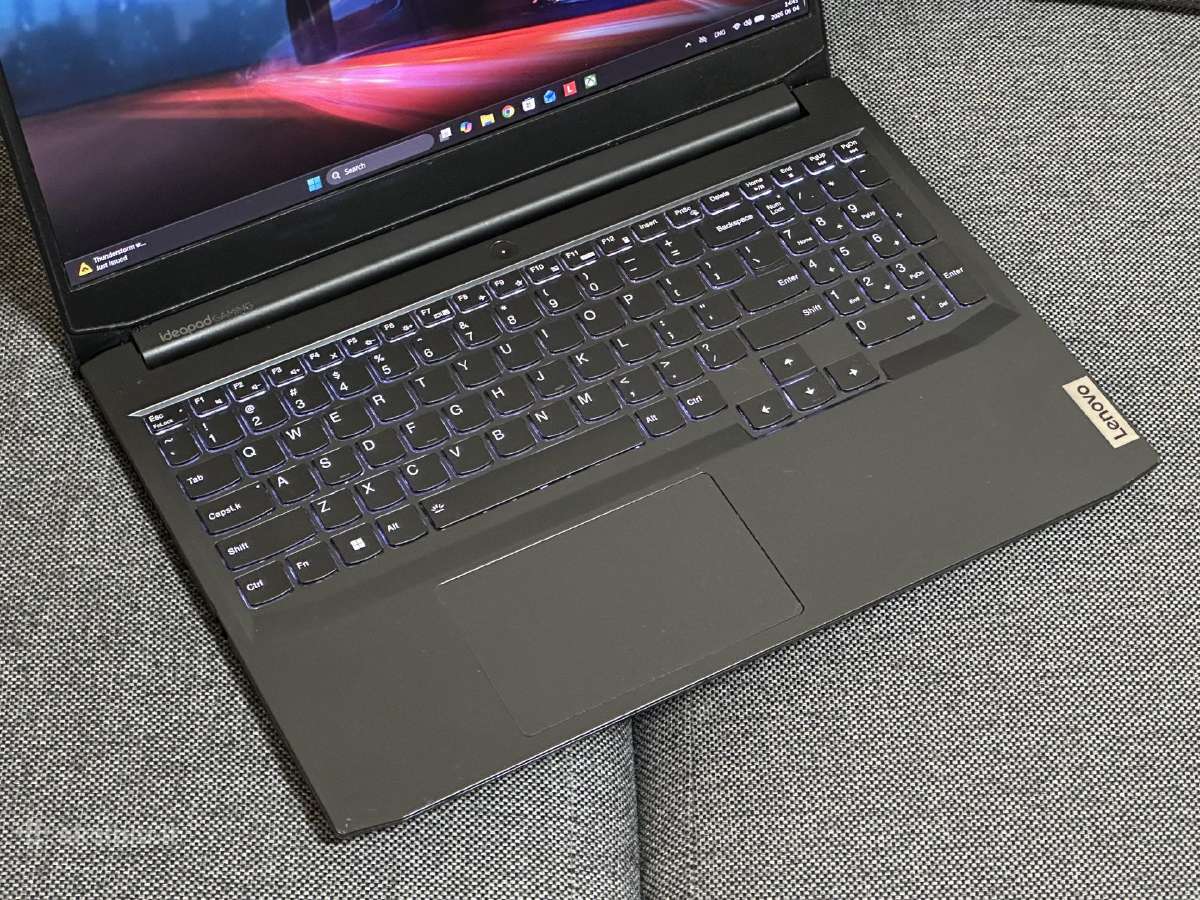 Parduodu ideapad gaming 3 su Rtx 2050, 16gb, 144hz - nuotraukos Nr. 4