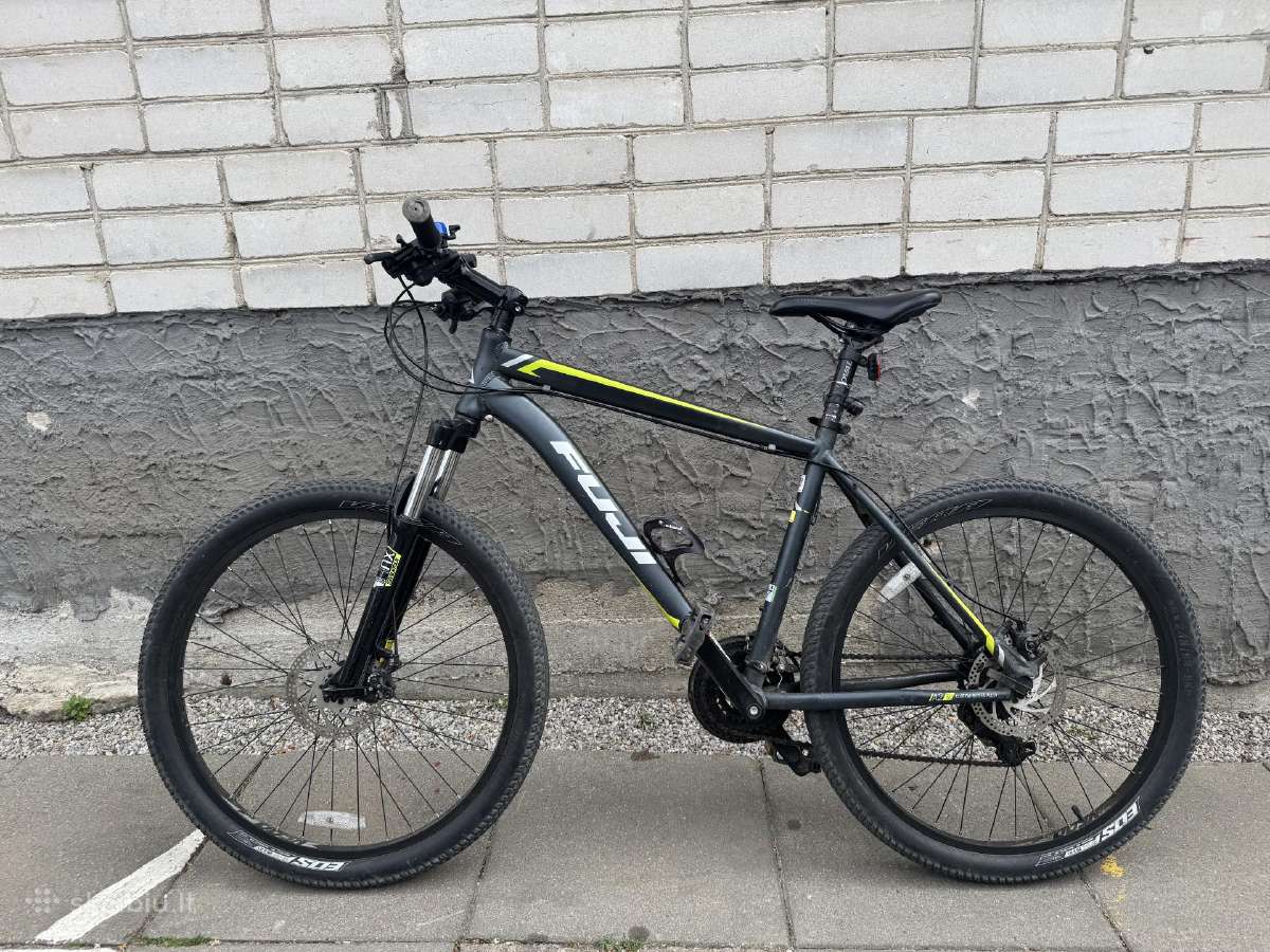 Fuji Nevada MTB dviratis
