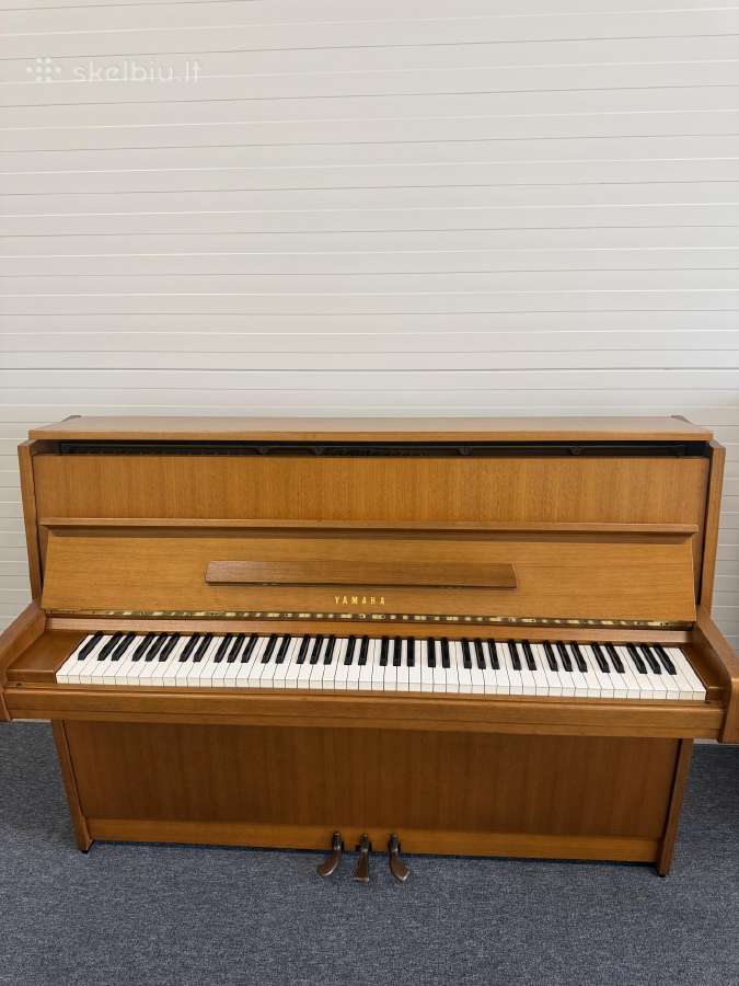 Yamaha M108 Japoniškas pianinas
