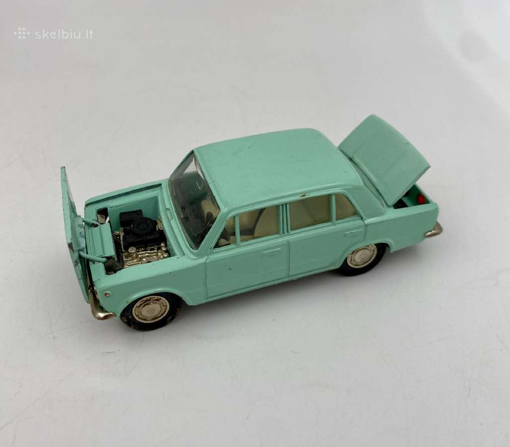 Žigulys Vaz-2101 modeliukas