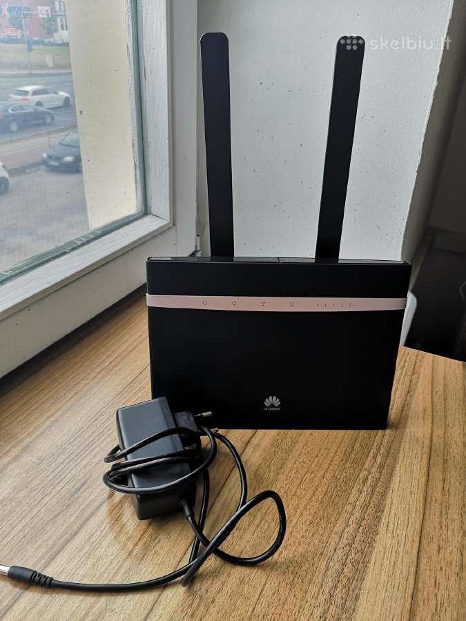 Huawei maršrutizatorius B525s-23a + antenos