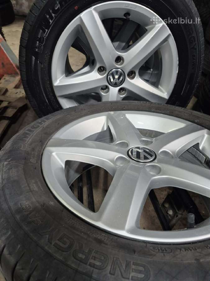 VW r16 diskai su vasarinem padangom