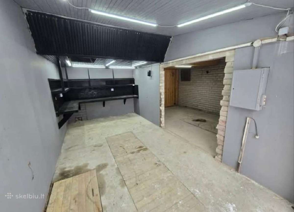 Išnuomojamas dvivietis garažas
