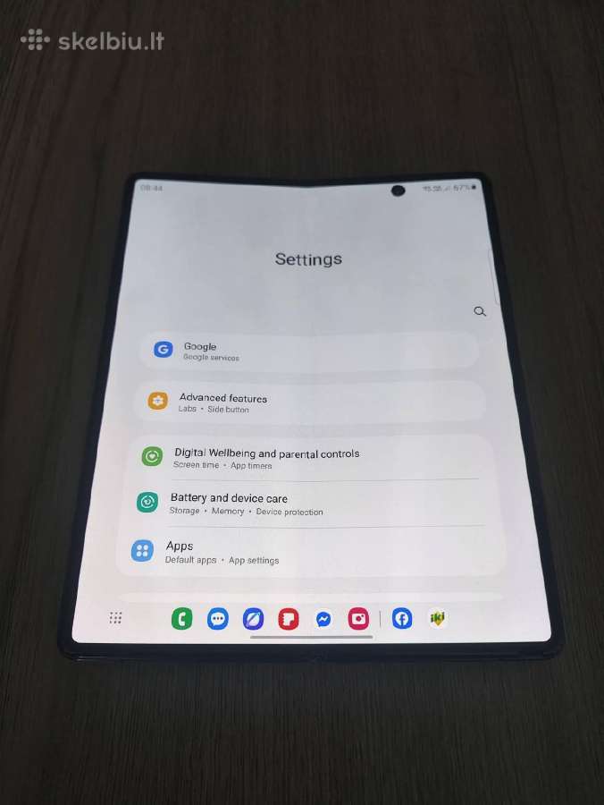 Samsung galaxy fold 2