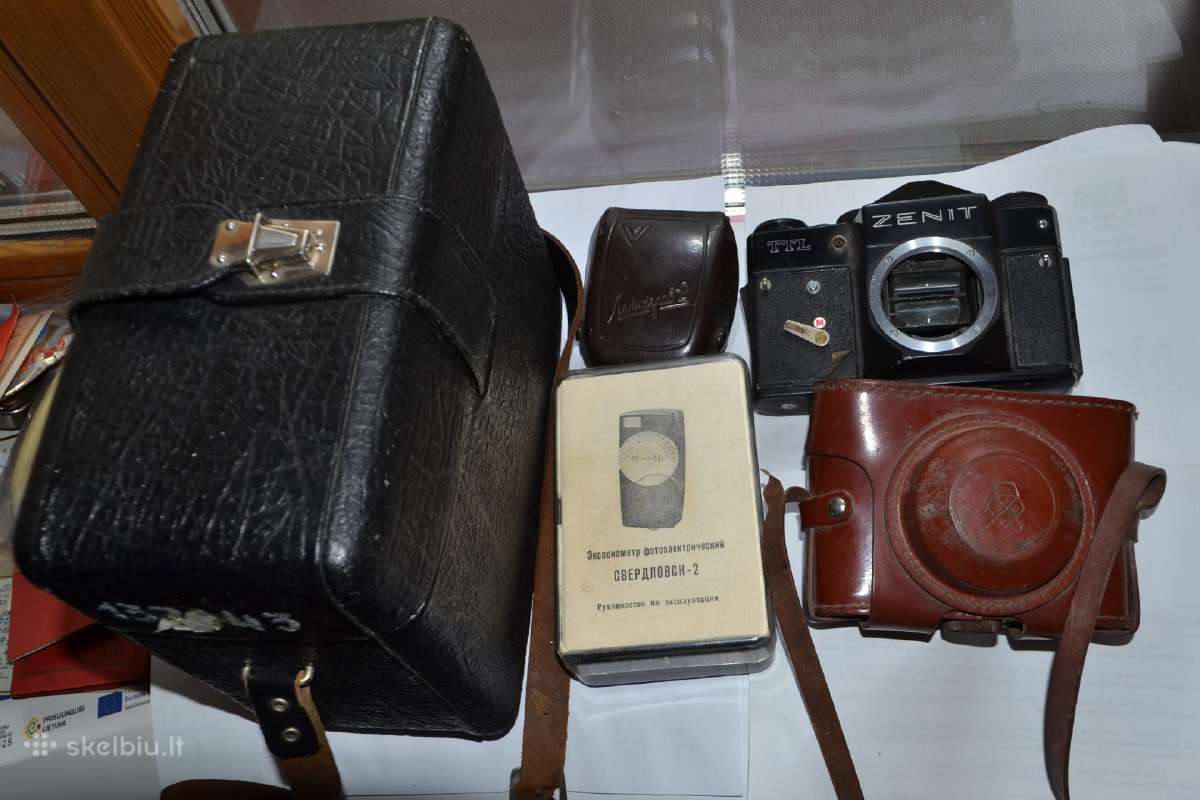 Filmavimo kamera,zenitas,smiena,eksponometrai
