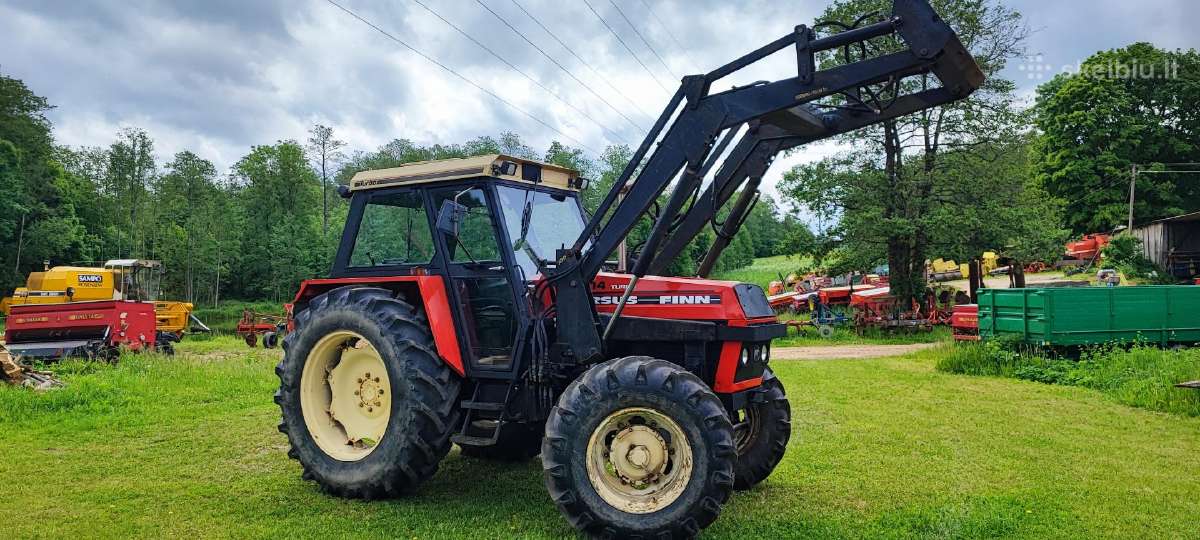 Traktorius Ursus / Zetor