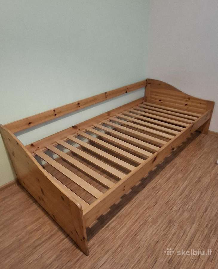 Lova 90 x 200