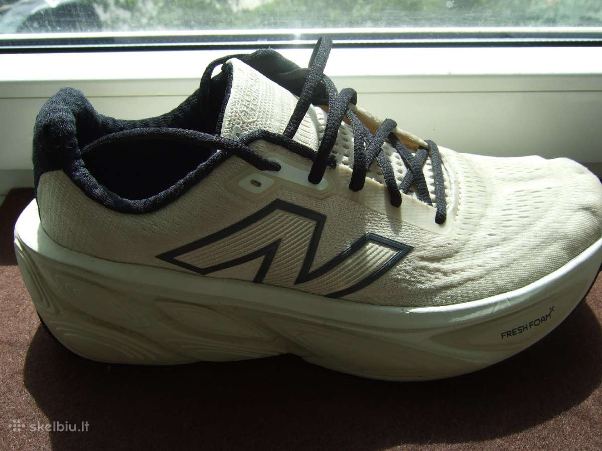 New Balance Fresh Foam X More v5 - 46 dydis