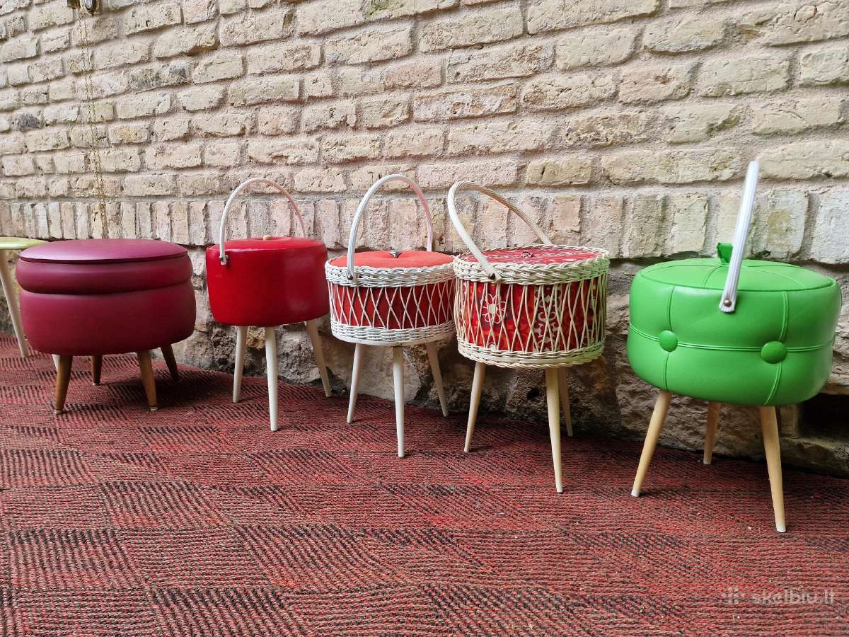 Vintažinės mid century rankdarbių dėžutės,pufas - nuotraukos Nr. 11
