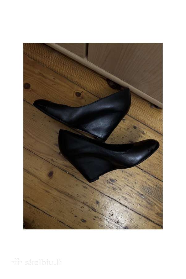 Chanel Black Leather Cс Wedge Pumps, 39 - nuotraukos Nr. 7