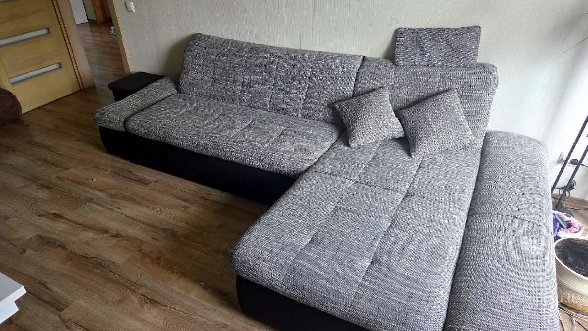 Minkštas kampas / sofa