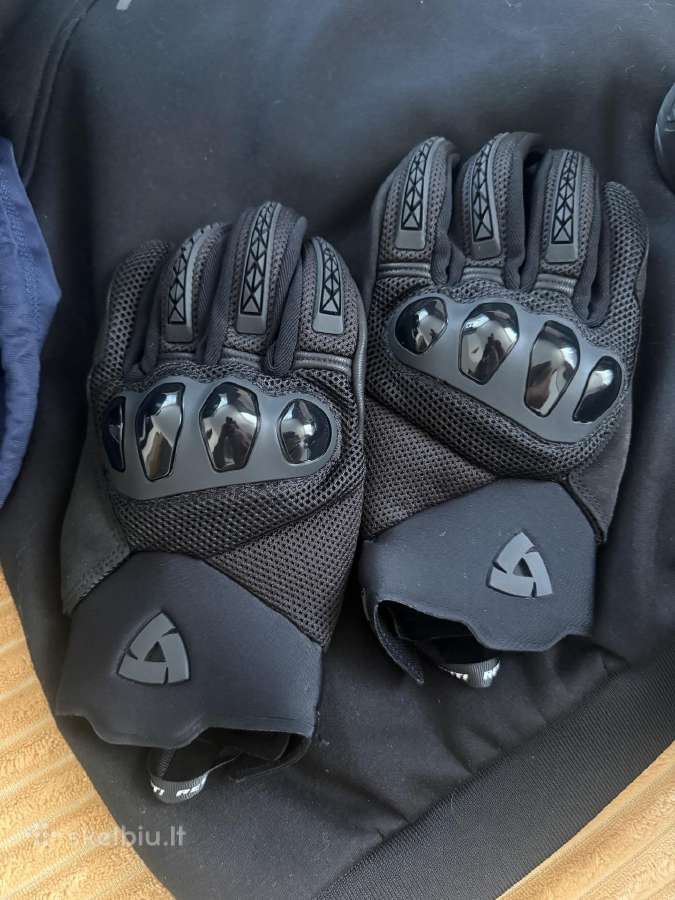 Moto pirštinės