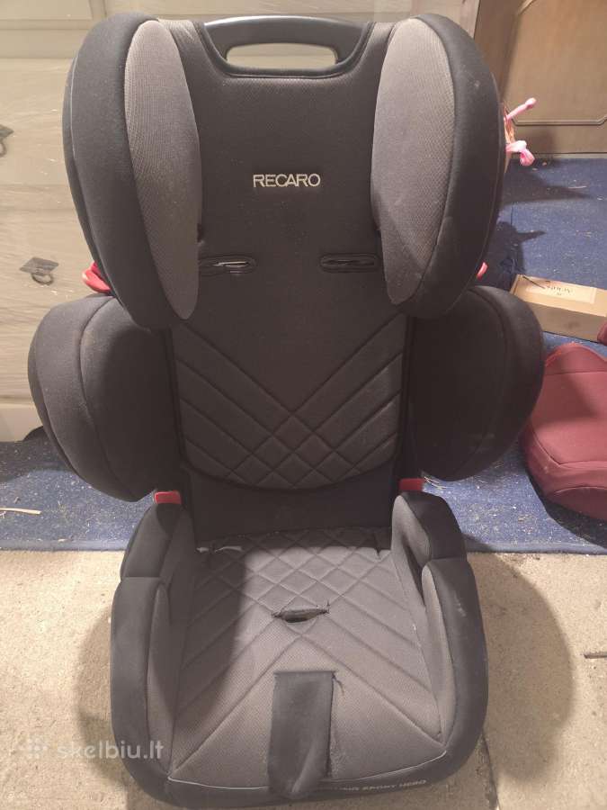Dovanojama auto kėdutė