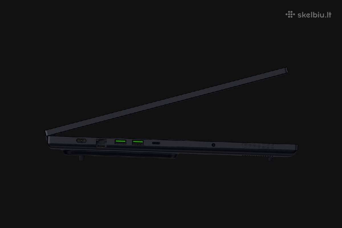 Razer Blade 18 5080 32gb RAM 1tb+ 4tb Nvme