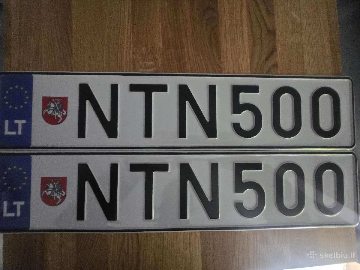 Parduodami valstybiniai numeriai