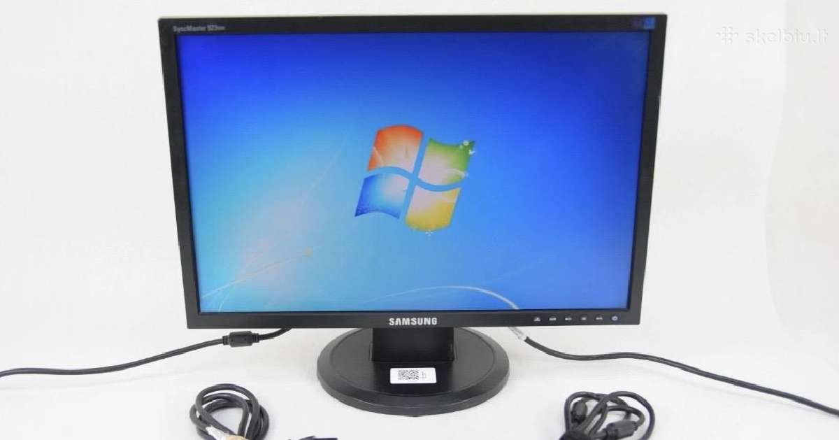 Samsung monitorius 19 coliu + klaviatura